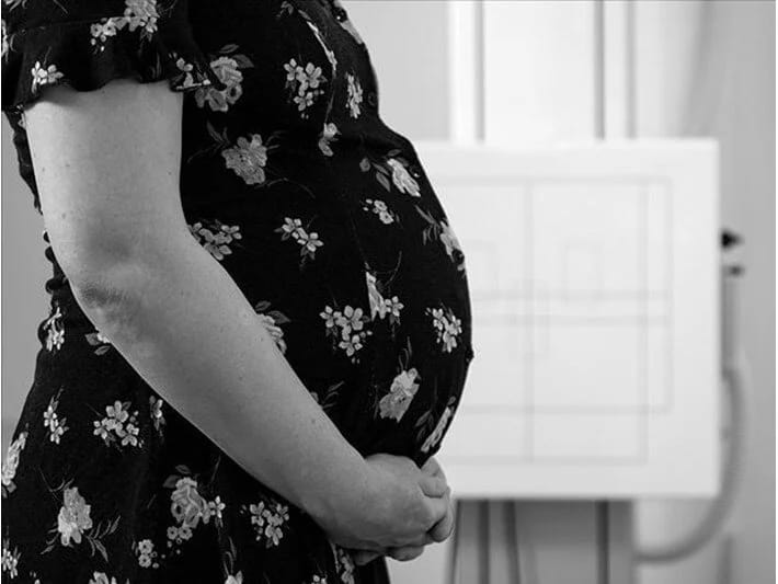 ÜST-dən əlamətdar hesabat: Hər 2 dəqiqədə 1 hamilə qadın ölür