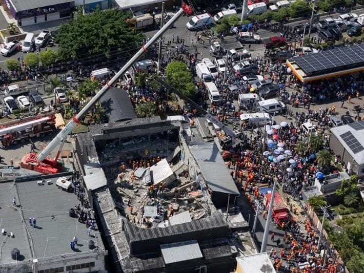 Rəqs edərkən fəlakət yaşadılar: Gecə klubu qəbiristanlığa çevrildi