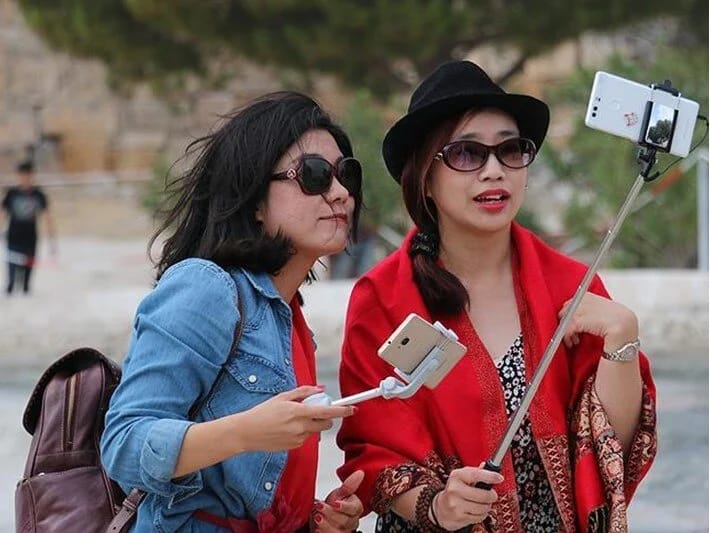 Çin öz vətəndaşlarına ABŞ-a səyahətlə bağlı xəbərdarlıq edib