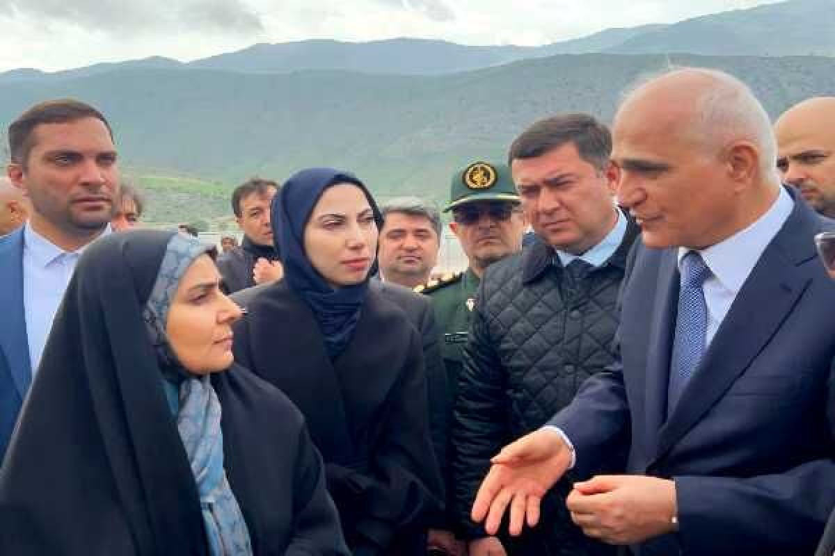 Azərbaycan-İran sərhədində yeni avtomobil körpüsünün istifadəyə veriləcəyi tarix bilindi