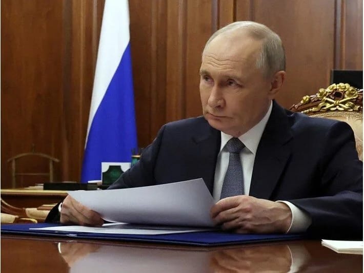 Trampın Yaxın Şərq üzrə nümayəndəsi Putinlə görüşmək üçün Rusiyaya səfər edir