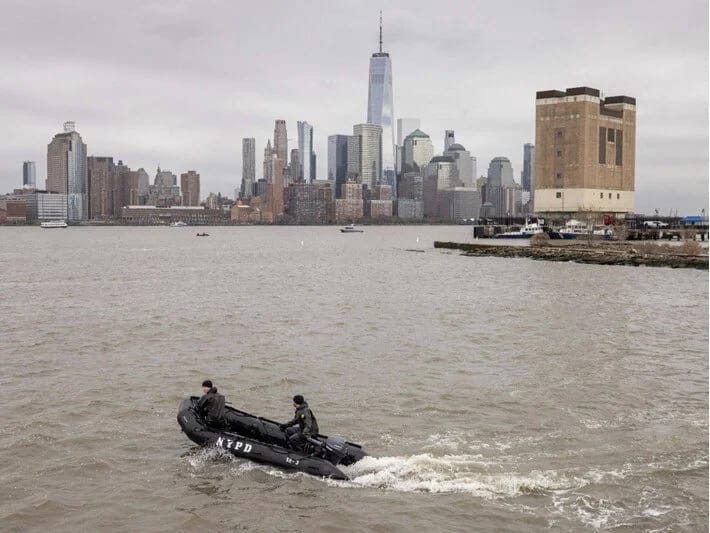 ABŞ-da helikopter qəzasına görə tur şirkətinin fəaliyyəti dayandırılıb