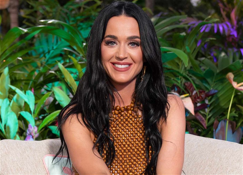 Məşhur müğənni bu gün kosmosa uçur - FOTOLAR