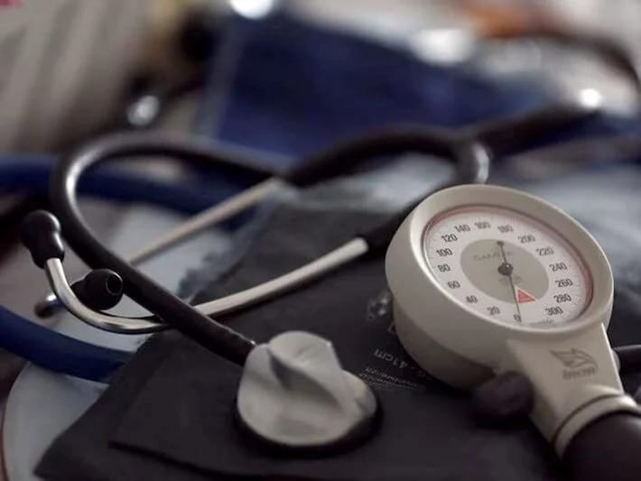 Alimlərdən qan təzyiqinə qarşı yeni təklif: Banan və brokoli 