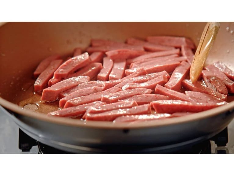 Mütəxəssislər xəbərdarlıq edir: Bu qida bağırsaq xərçənginin əsas səbəbi ola bilər