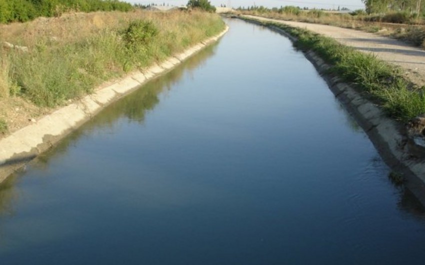 İtkin düşən şəxsin meyiti çirkab su arxında tapılıb