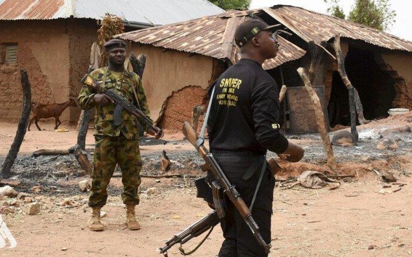 Nigeriyada silahlıların hücumu nəticəsində 50-dən çox insan ölüb