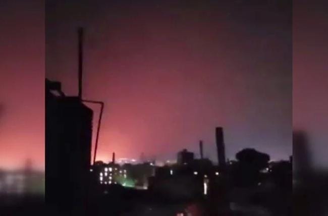 ABŞ paytaxt Sənanı vurdu: 12 ölü 