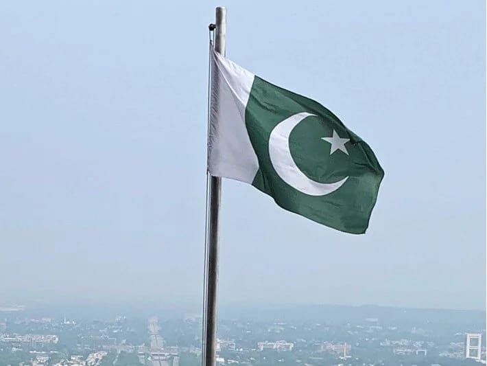 Mikroavtobus uçuruma düşüb, azı 16 nəfər ölüb