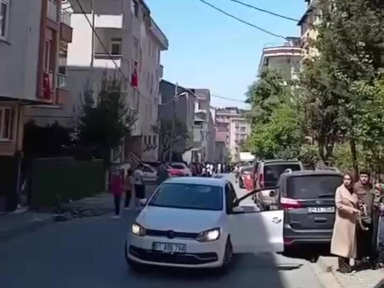 İstanbulda 3 güclü zəlzələ oldu - Anbaan görüntülər - YENİLƏNİB