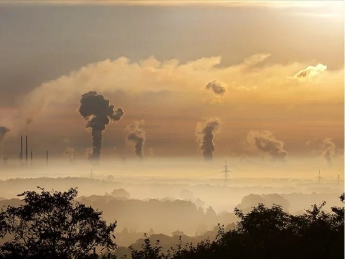 ABŞ əhalisinin yarısı havanın çirklənməsinə məruz qalır