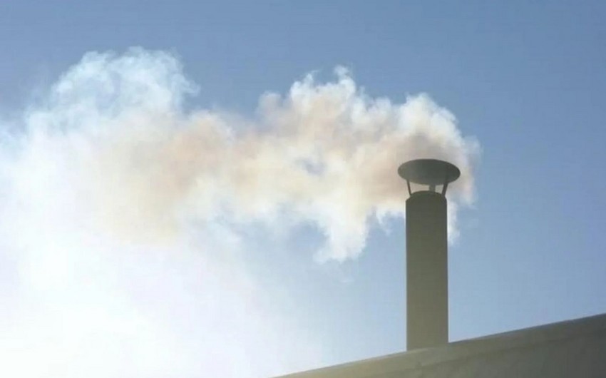 Havaya normadan artıq tullantı atan restoranlar cərimələnib