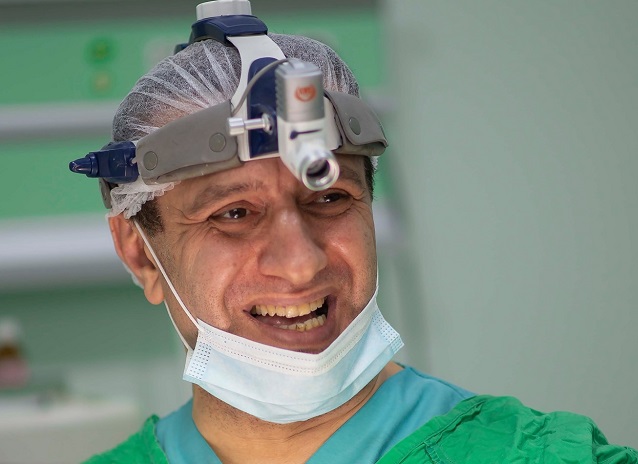 “MedAura”nın həkimi Yaqub Asadidən Şikayət: Burnum çürüyür kömək edin....-Video