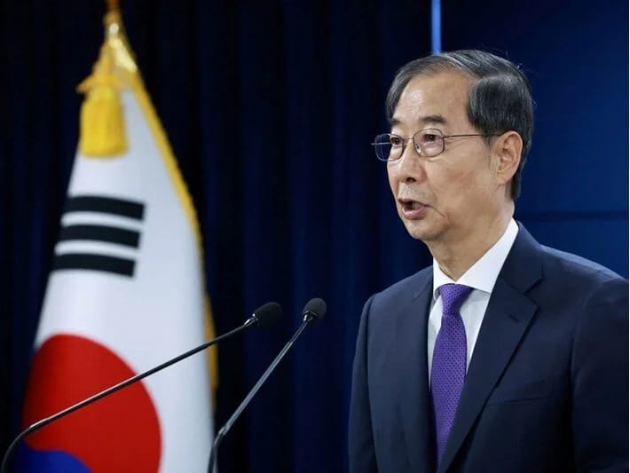 Cənubi Koreyanın müvəqqəti prezidenti Han istefa verib