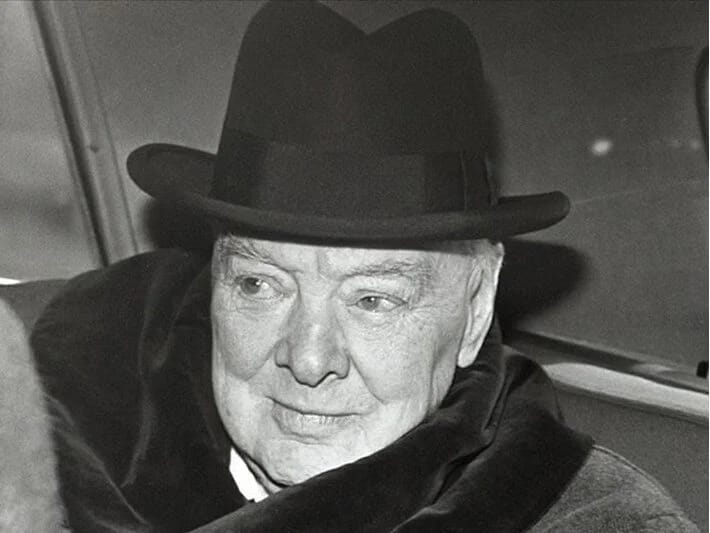 Çörçillin gənclik evi satılır: Tarixi ev 3,75 milyon funt-sterlinqə alıcı axtarır