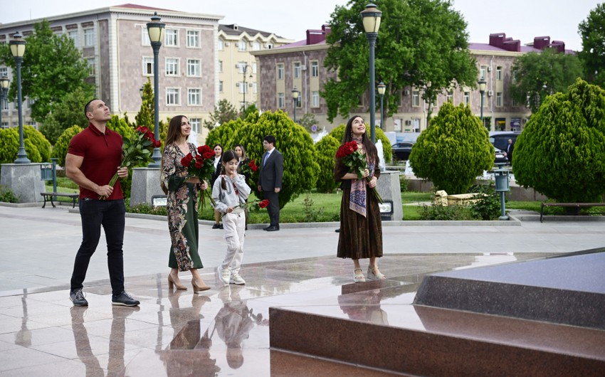 Leyla Əliyeva və Arzu Əliyeva Naxçıvana səfər ediblər - FOTOLAR