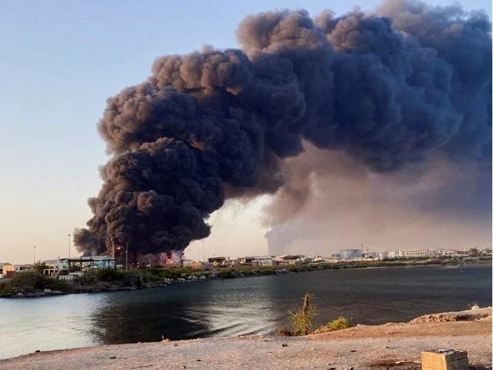 Sudanda partlayışlar: Hava limanı və ordu bazası hədəfə alınıb 