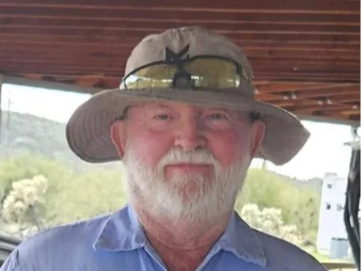 76 yaşlı keşiş evində ölü tapıldı