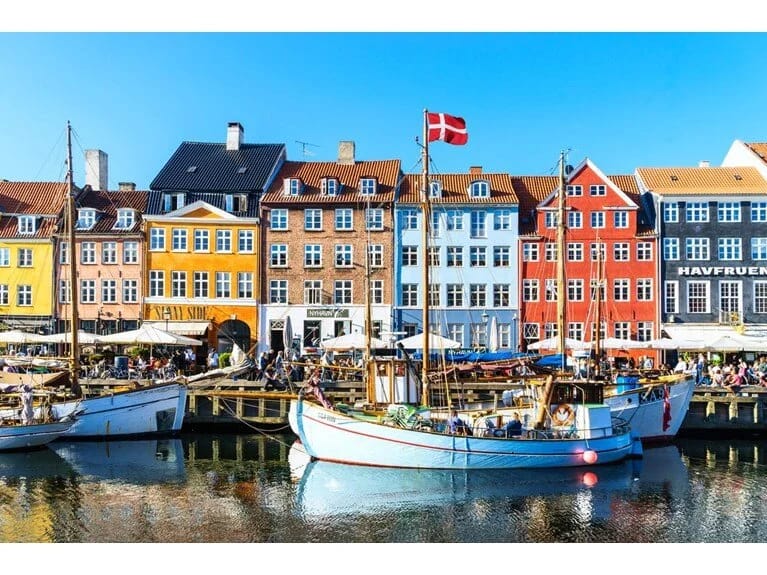 Dünyanın ən xoşbəxt şəhəri açıqlanıb