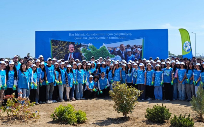 Leyla Əliyeva və Arzu Əliyevanın iştirakı ilə Bakıda növbəti ağacəkmə aksiyası keçirildi