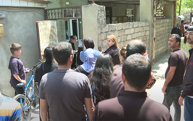 Tanınmış bloqerlərə güvənib pullarından oldular... - VİDEO