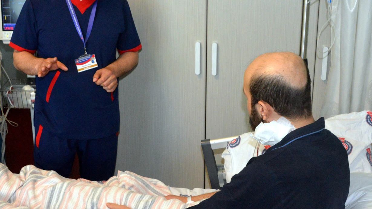 15 il istifadə etdiyi dərmanlar ürəyinin qapağını çürütdü