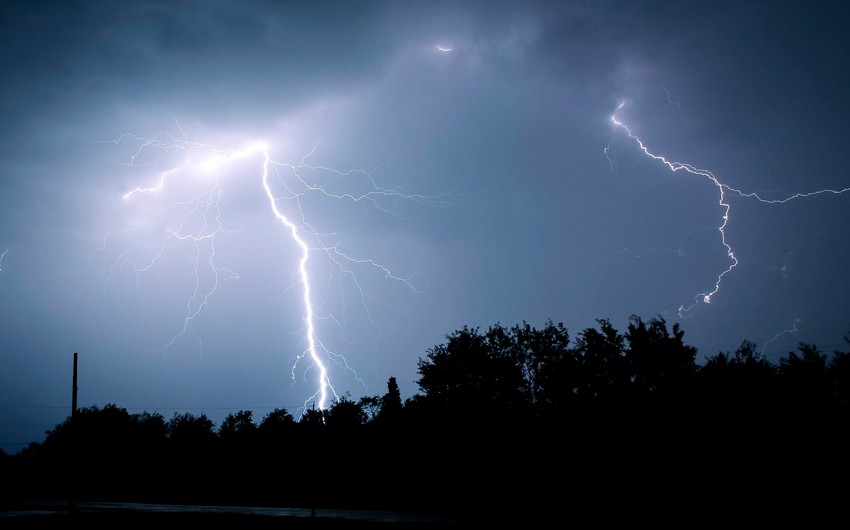 Axşam Bakıya leysan yağacaq, şimşək çaxacaq - XƏBƏRDARLIQ