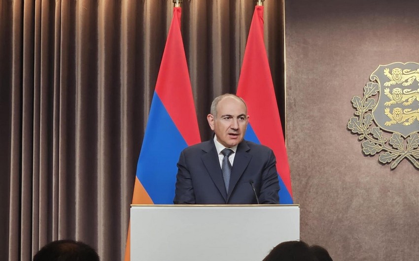 Paşinyan Albaniyaya işgüzar səfərə yollandı