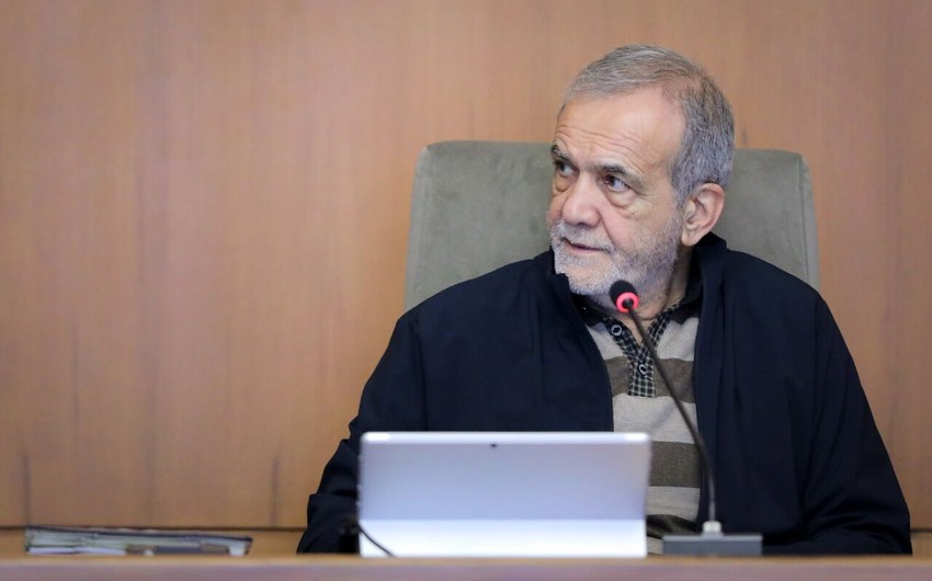 İran Prezidenti: Azərbaycanla qardaşlıq və bərabərlik istəyirik