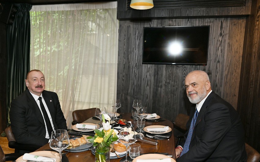 Prezident İlham Əliyevlə Albaniyanın Baş nazirinin işçi nahar əsnasında görüşü olub