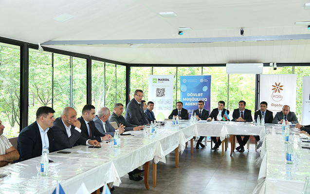 “Azərişıq” ASC KOBİA-nın sahibkarlarla keçirdiyi görüşdə iştirak edib - Foto