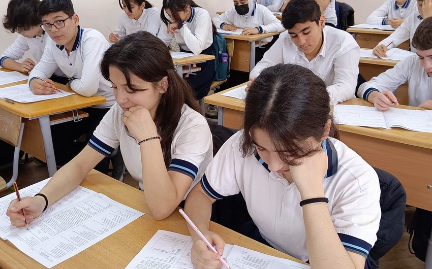 Bakıda iki məktəb direktoru nöqsanlara görə işdən çıxarılıb