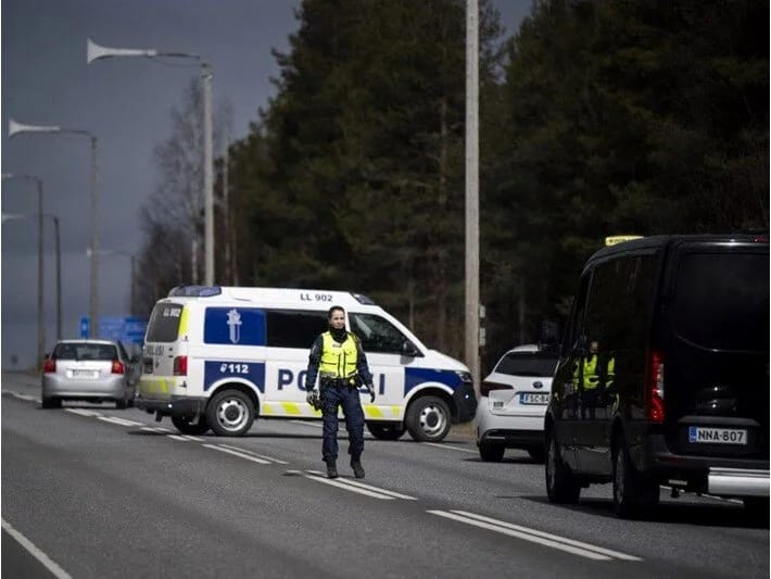 Finlandiyada məktəbə bıçaqlı hücum: 3 şagird yaralanıb 