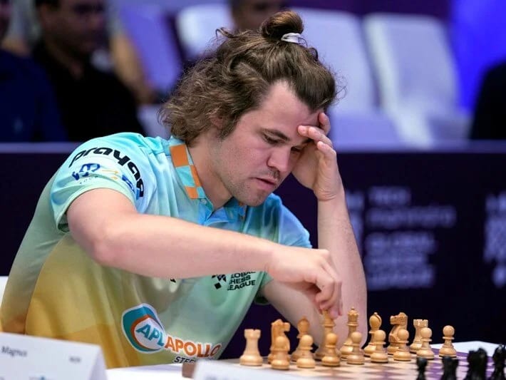 Şahmatda rekord: Maqnus Karlsen dünya ilə heç-heçə edib