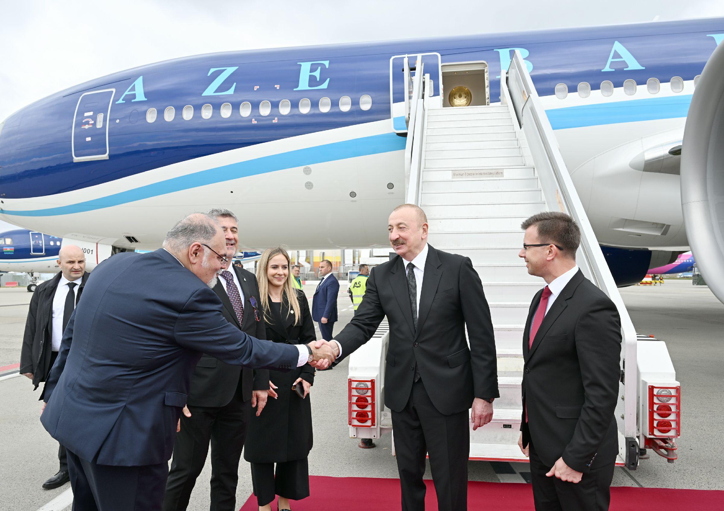 İlham Əliyevin Macarıstana səfəri başladı - FOTOLAR