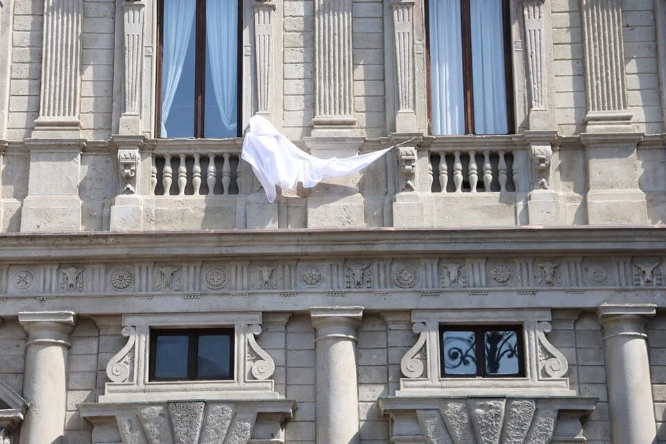 İtaliyada acı etiraz: Qəzza üçün 50 min kəfən