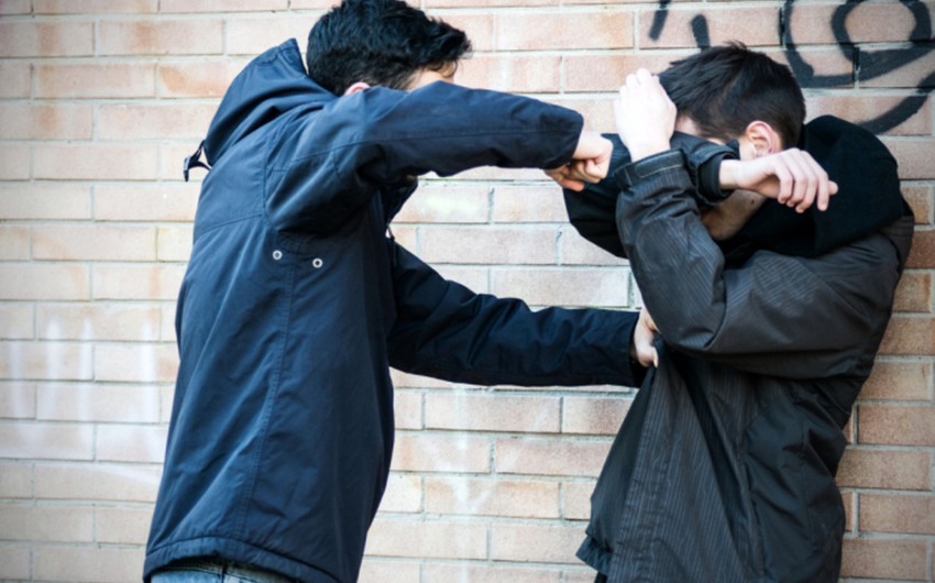 Ağstafada şagird məktəbli yoldaşına xəsarət yetirib, araşdırma aparılır