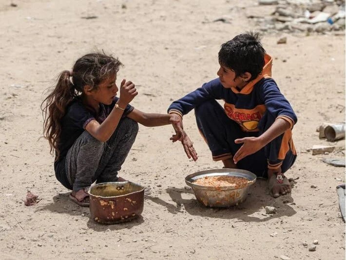 Qəzzada dörd yaşlı uşaq aclıqdan ölüb