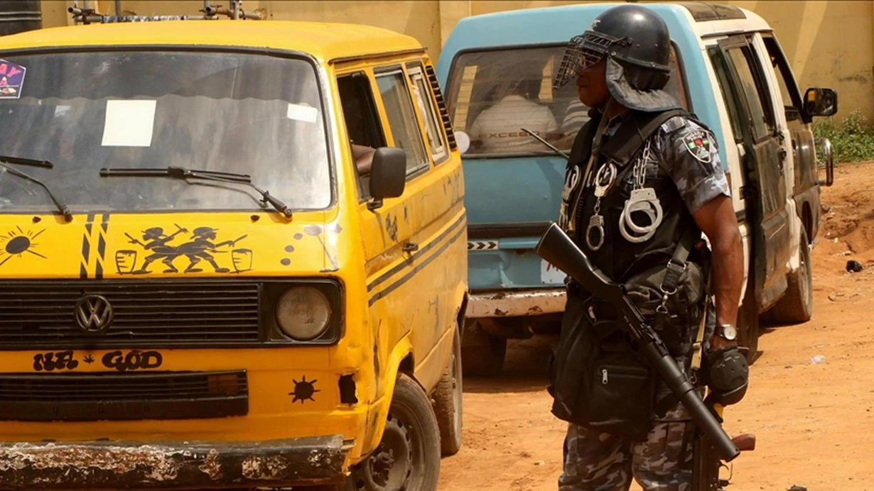 Nigeriyada silahlılar kəndlərə hücum etdi - çoxlu ölü və yaralı var