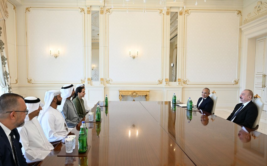 İlham Əliyev BƏƏ-nin iş adamlarını qəbul edib