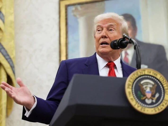 Kəşfiyyat işçisi məxfi məlumatları sızdırmağa çalışdı