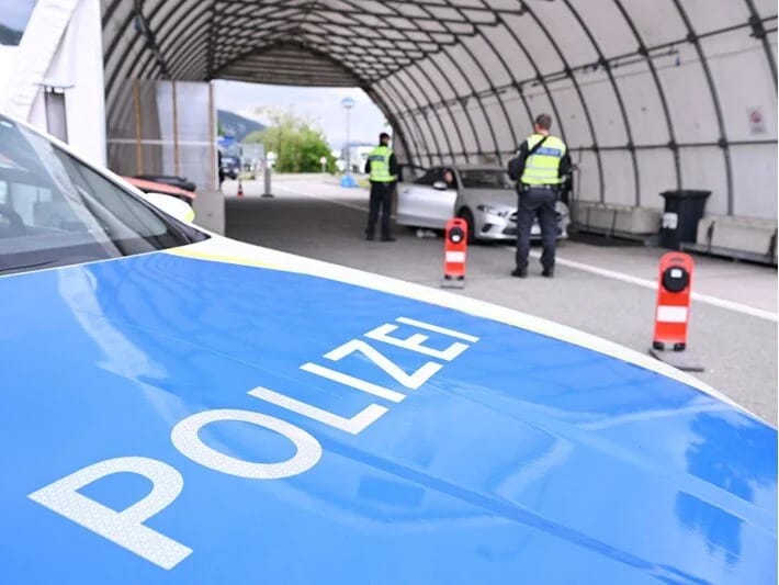 Almaniya-Çexiya sərhədində bir nəfər polis gülləsinə tuş gəlib