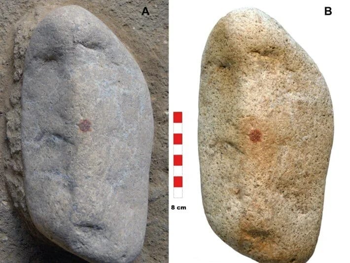 43 min illik bir daşın üzərində barmaq izləri tapıldı