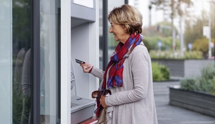 Üç və dörd uşağı olan qadınlara pensiya ilə bağlı ŞAD XƏBƏR