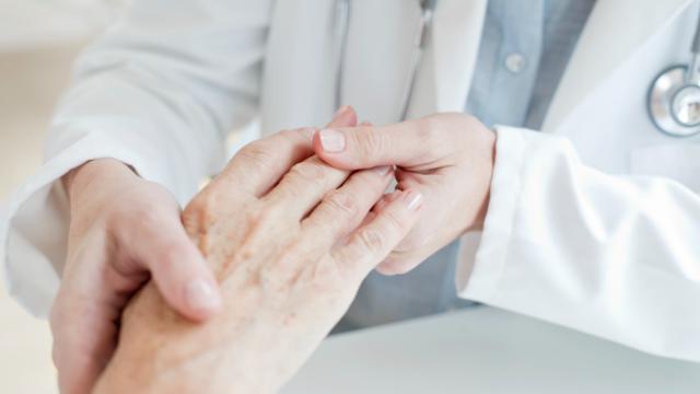 Parkinson xəstəliyini aşkar edən qələm hazırlanıb