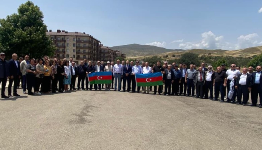 Demokratik siyasi mədəniyyət nümunəsi