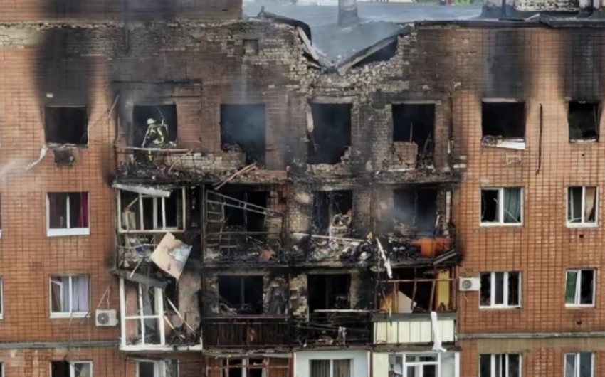 Xarkovun atəşə tutulması nəticəsində 3 nəfər ölüb, 21 nəfər yaralanıb