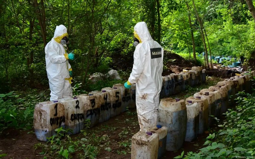 Meksikada gizli laboratoriyalarda 42 ton metamfetamin ələ keçirilib