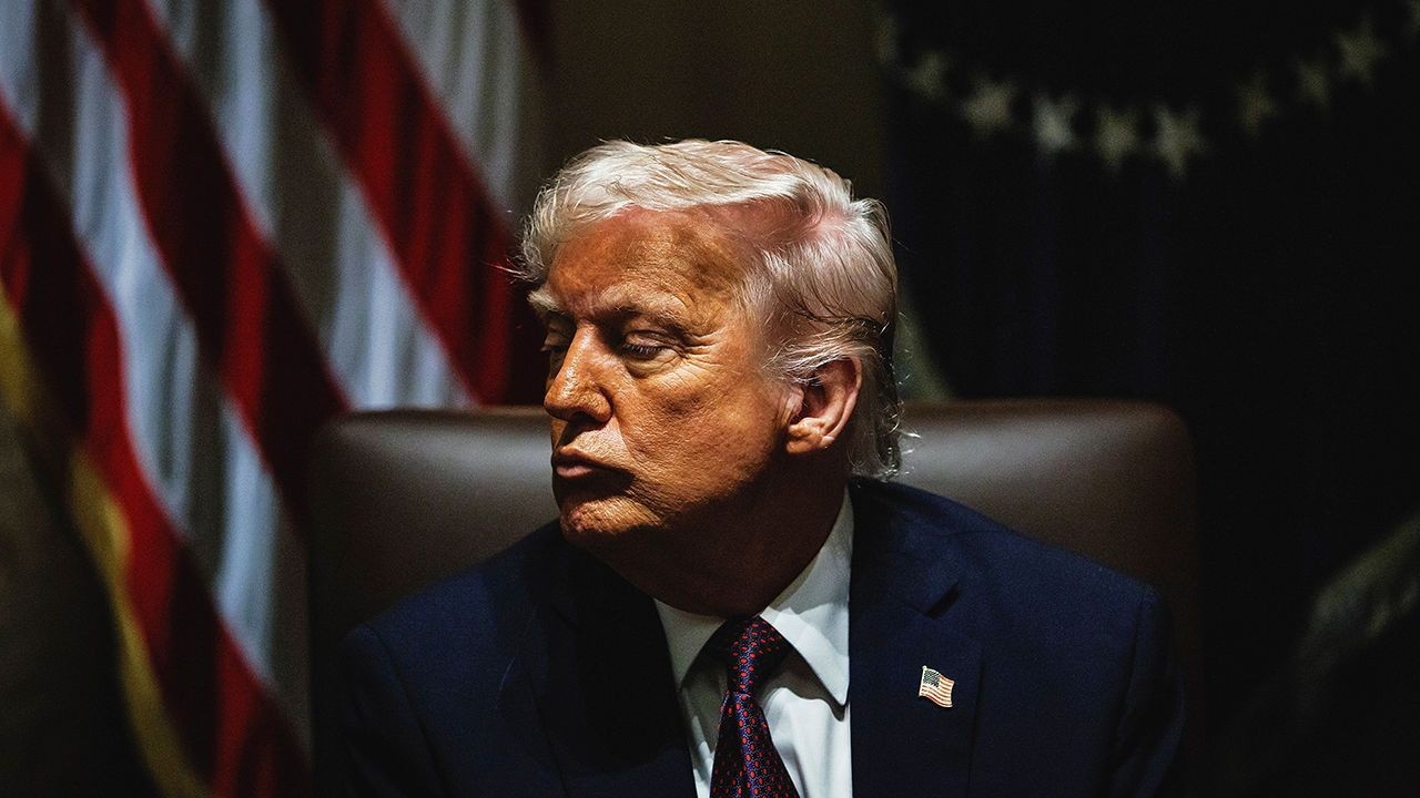 Kaliforniya hökuməti Trampı məhkəməyə verib