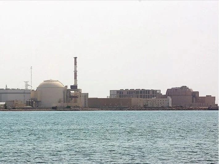 İranın Atom Elektrik Stansiyasının yerləşdiyi şəhərdə metanol anbarı yanıb: Ən azı 3 nəfər ölüb